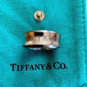 Wide width Tiffany & Co. ring. Size 5.5.